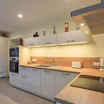 بيت للعطل 4 Bedroom Awesome Home In Fierville-Les-Mines *