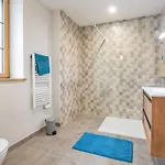 بيت للعطل 4 Bedroom Awesome Home In Fierville-Les-Mines *