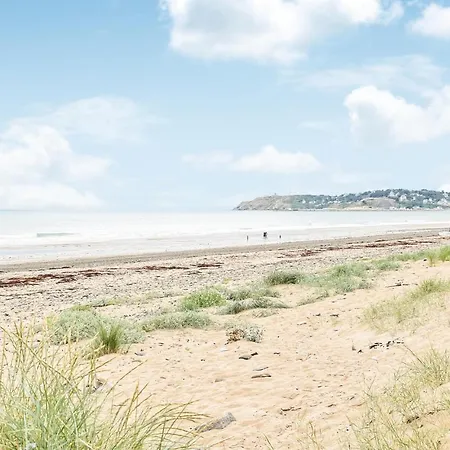 Gorgeous In Σπίτι διακοπών Fierville-les-Mines